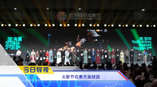 miad—711紧身裙女教师